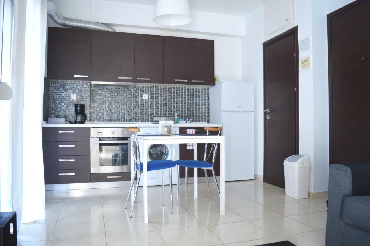Cosy Studios 1 Close To The City Center Tesalonika Bagian luar foto